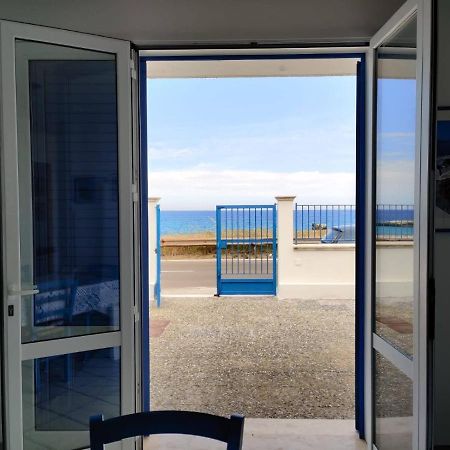 新福卡Villino Sul Mare别墅 外观 照片